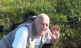 女孩爆料爷爷怎么办呢视频,视频内容引发社会关注